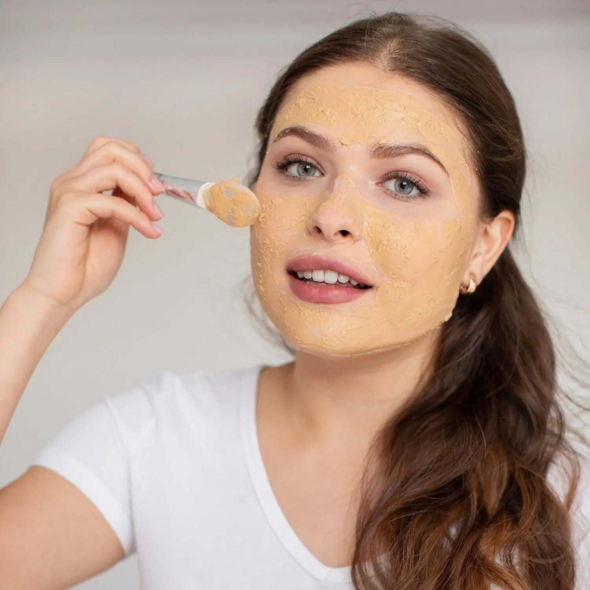 Sensitive skin care: Best face scrub options reviewed - sensitive skin - Skinflora - البشرة الحساسة - سكينفلورا