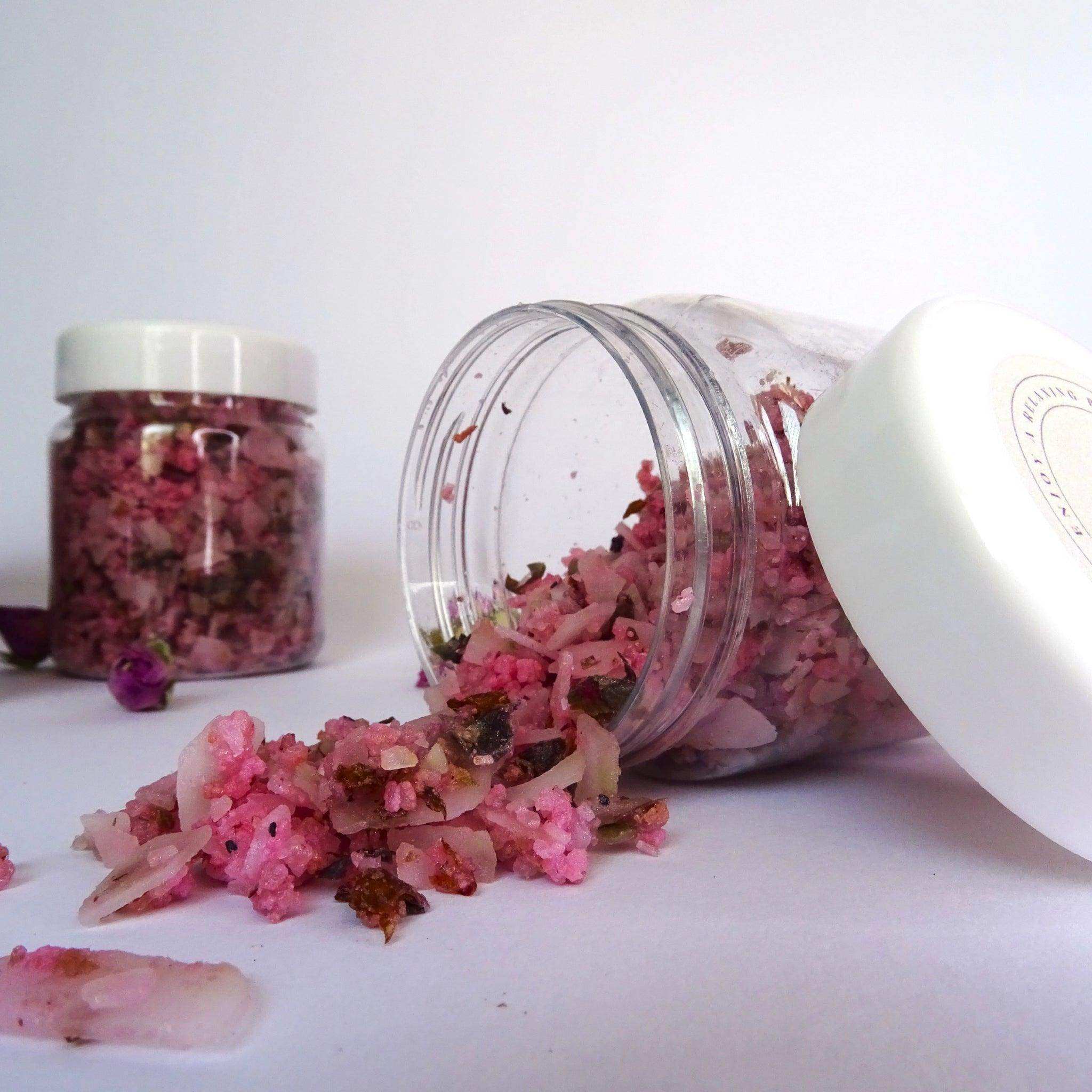 Bath Salts for ultimate relaxation and muscle recovery - Skinflora UAE | أملاح الاستحمام للاسترخاء التام وتخفيف توتر العضلات - سكينفلورا الإمارات