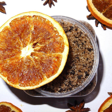 Morning Coffee Brew Scrub, Energizing Coffee & Citrus Glow - morning coffee - Skinflora - مقشر القهوة والحمضيات - سكينفلورا